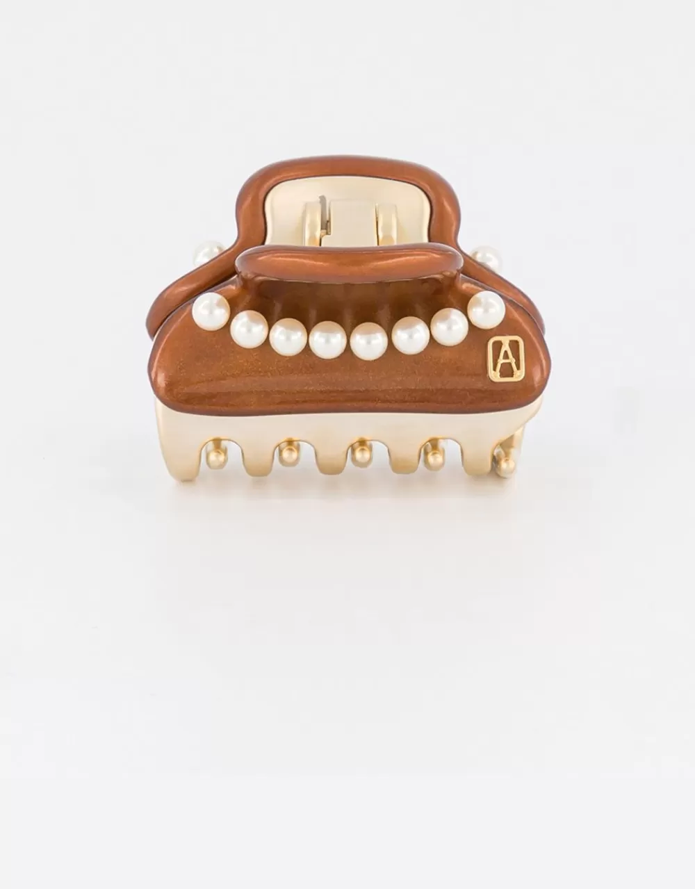 Women Alexandre de Paris Pince Vendome Perlee